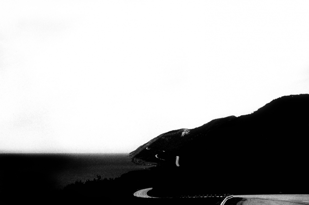LOOMING_0061.JPG