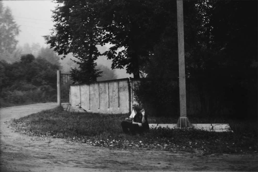 11_Moscow_SideOfTheRoad.jpg