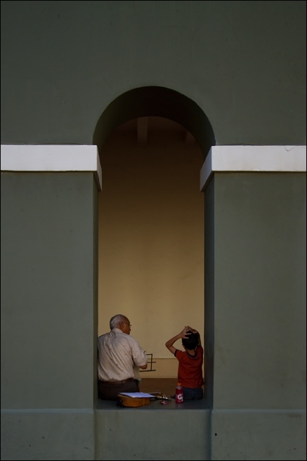 musicos-en-arco-2W.jpg