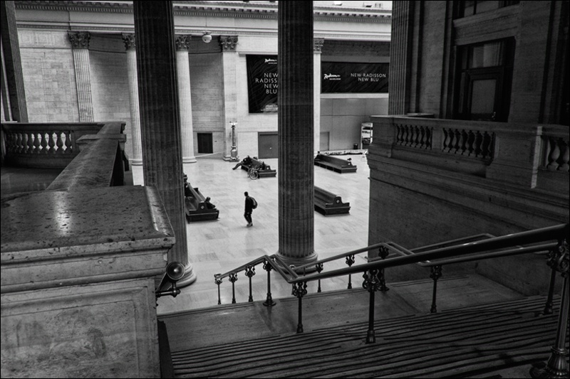 union-station-hombre-siluetaW.jpg