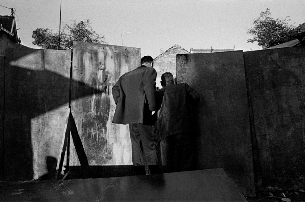 09 Prolaz_Macedonia,Skopje 2004.jpg