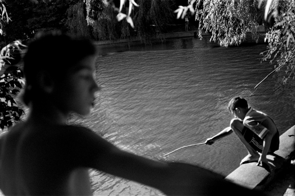 013 Prolaz _Romania,Bucarest 2006.jpg